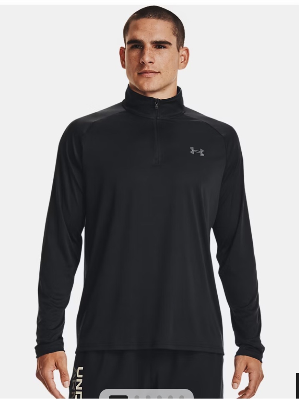 Under Armour Loose Fit Lightweight 1/4 Zip Athletic Pullover. Black. Size: Large